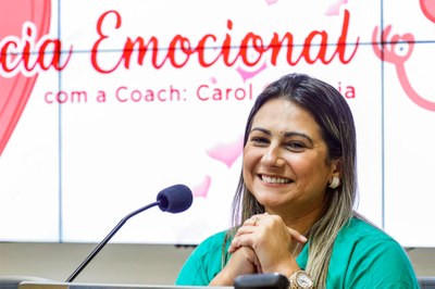 Coach aborda aspectos da Inteligência Emocional em palestra na Câmara