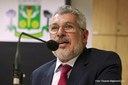 Dr. Franco Cocuzza esclarece público sobre papel do Legislativo